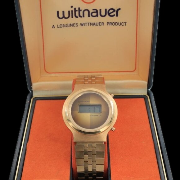 Vintage Wittnauer Yellow Hourglass Dial Men's LCD Wristwatch Gold Tonew/Box - Picture 6 of 6